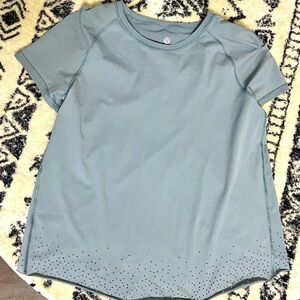 Lululemon blue-gray scalloped edge top with lower back crisscross coverage